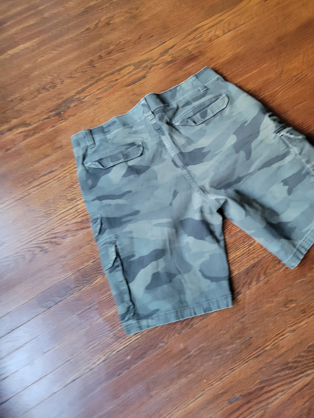 IRON CO. Men's Green Camo Cargo Shorts Pockets Casual Workwear Size 36 - Picture 13 of 15